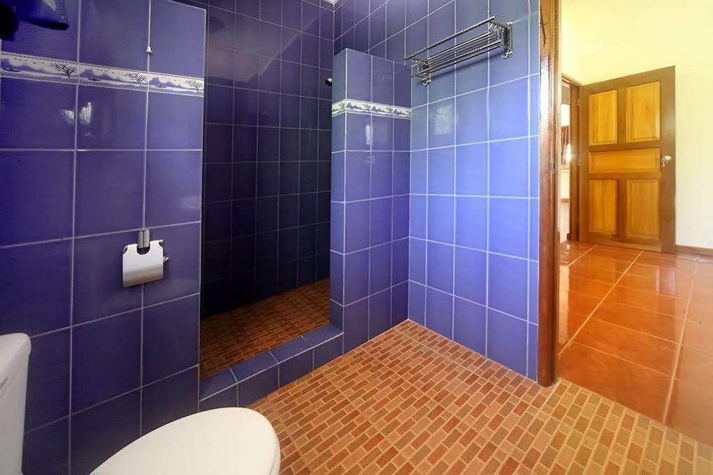 Coco Bay Guest House селище Ансе-Волберт Екстер'єр фото